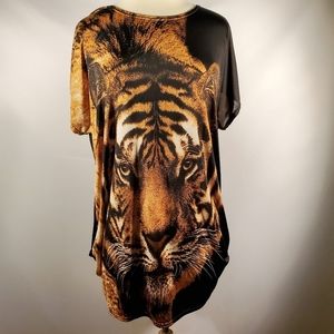 Black and Gold Animal Print Graphic Tiger Knee-Length Tunic Top
